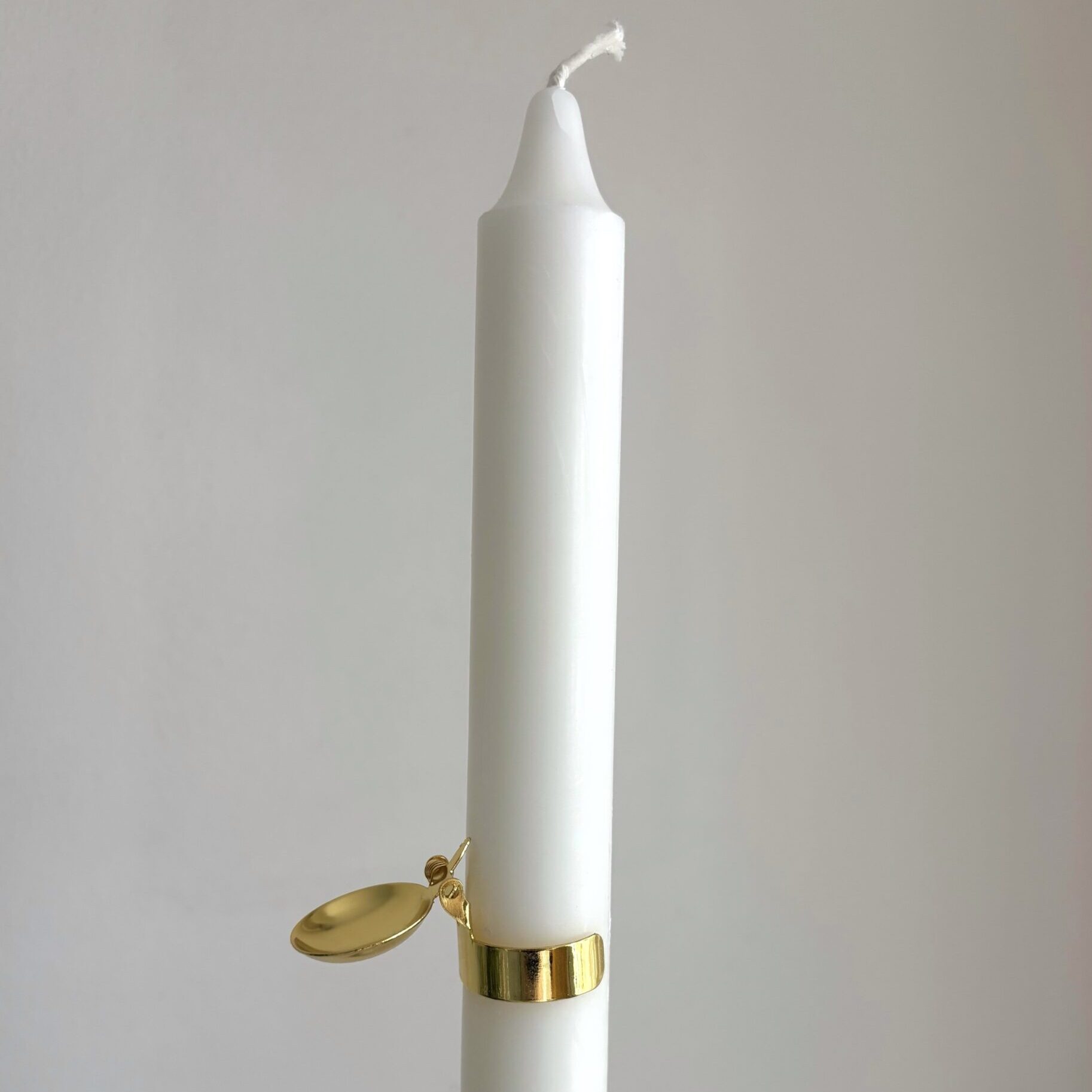 Automatic Candle Snuffer